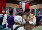 Pelepasan Kloter 47 JKS: 435 Calon Jemaah Haji Bogor Berangkat