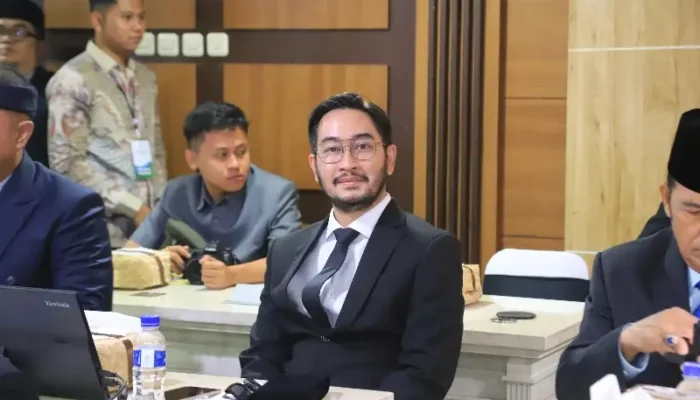 Pemkab Bandung Barat Berkomitmen Perbaiki 47 Ruang Kelas SD dan SMP hingga Akhir 2025