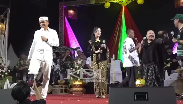 Dedi Mulyadi Hibur Warga Karawang dalam Program Nganjang ka Warga, Sampaikan Pesan Kesetiaan