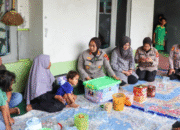 Polisi Hadir di Tengah Duka, Bantu Keluarga Korban Longsor Galian C Gunung Kuda
