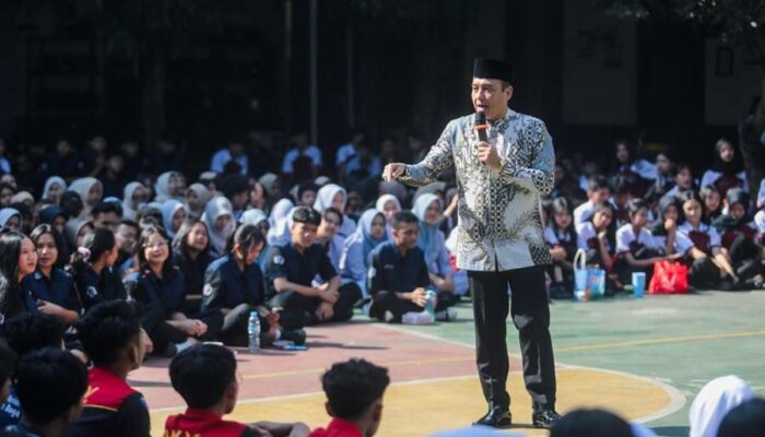 Wakil Wali Kota Bandung Sebut Anak Kota Bandung Generasi Penentu Masa Depan