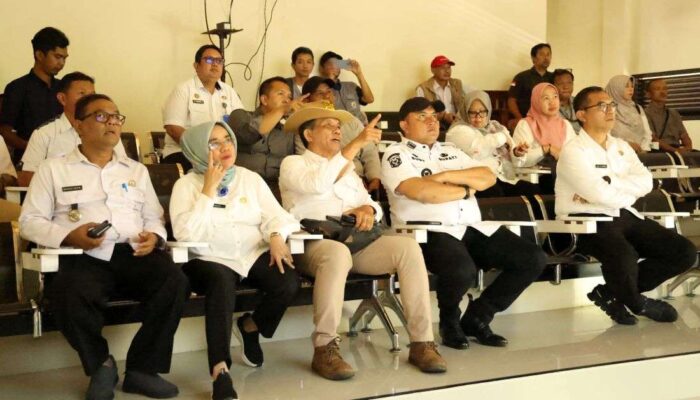 Bupati Bogor Kunjungi Pusat Suaka Satwa Elang Jawa, Tegaskan Pentingnya Pelestarian Aset Dunia