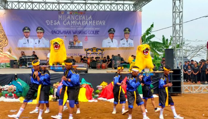 Milangkala Desa Campaka Mekar ke-46 Dimeriahkan Pertunjukan Seni Tradisional