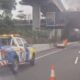 Asap Hitam Pekat di Tol Japek: Satu Unit Mobil Ludes Terbakar di Jaticempaka