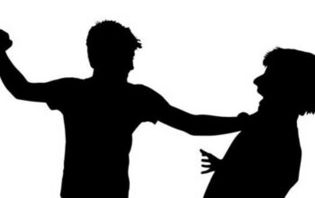 Diduga Tak Terima Dikritik Soal Jalan Rusak, Kades di Cianjur Pukul Warganya Sendiri