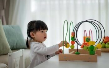 Takdir Tak Sejalan dengan Rencana: Paket Mainan Tiba Saat Sang Buah Hati Telah Tiada