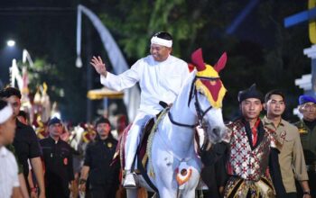 Dedi Mulyadi Manfaatkan Kirab Mahkota Binokasih untuk Sidak Infrastruktur dan Antisipasi Bencana