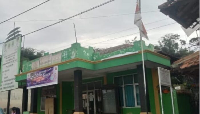 Aroma Tak Sedap Proyek P3-TGAI di Desa Nanggung: Dari Rangkap Jabatan Sekdes hingga Dugaan Potongan Dana Bantuan