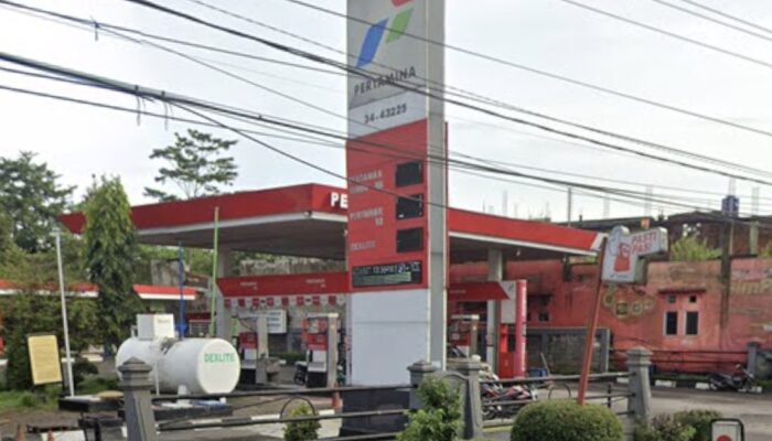 SPBU 34.43225 Warungkondang Cianjur Diduga Selewengkan Solar Subsidi ke Mafia Berkedok Pajero Bertangki Kempu